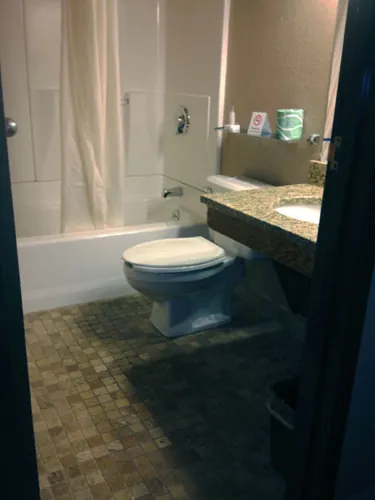 Home Place Inn – Single Room without Kitchenette — photo 9